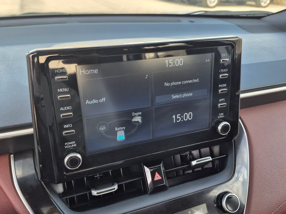 2024 Toyota Corolla Cross XLE 