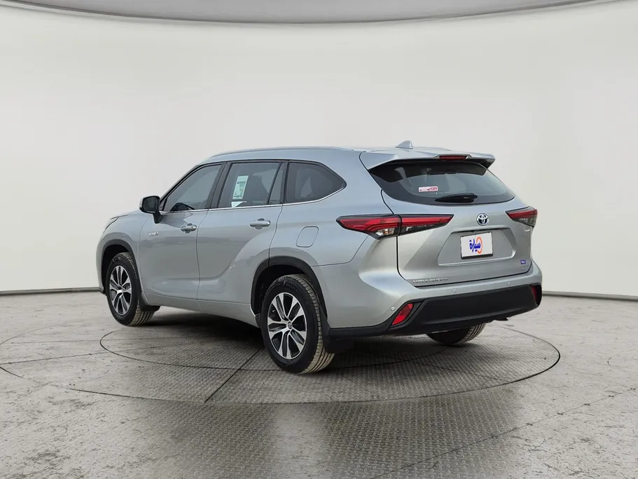 تويوتا هايلاندر GLE 2023 