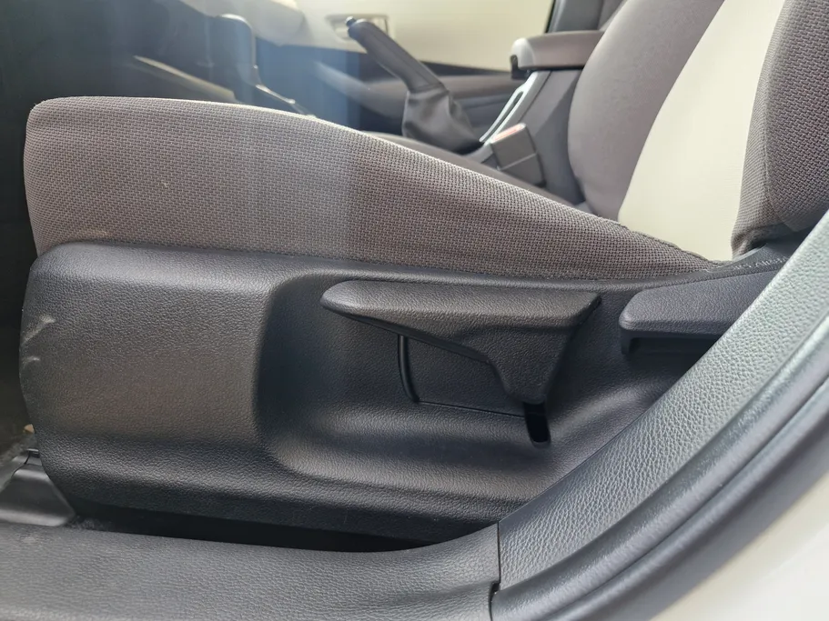 تويوتا كورولا XLI 2024 