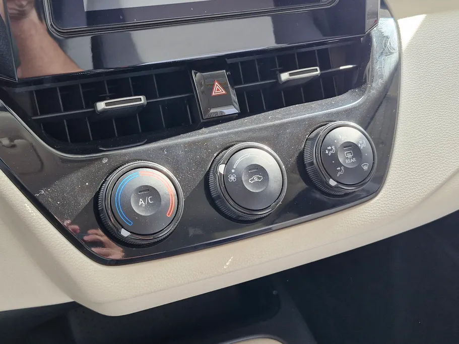 تويوتا كورولا XLI 2024 