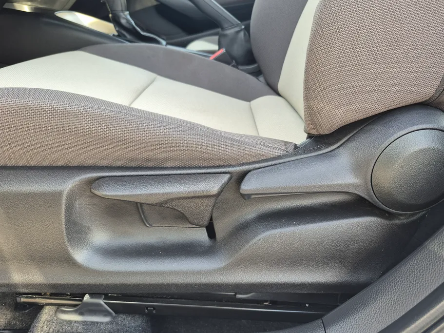 2024 Toyota Corolla XLI 