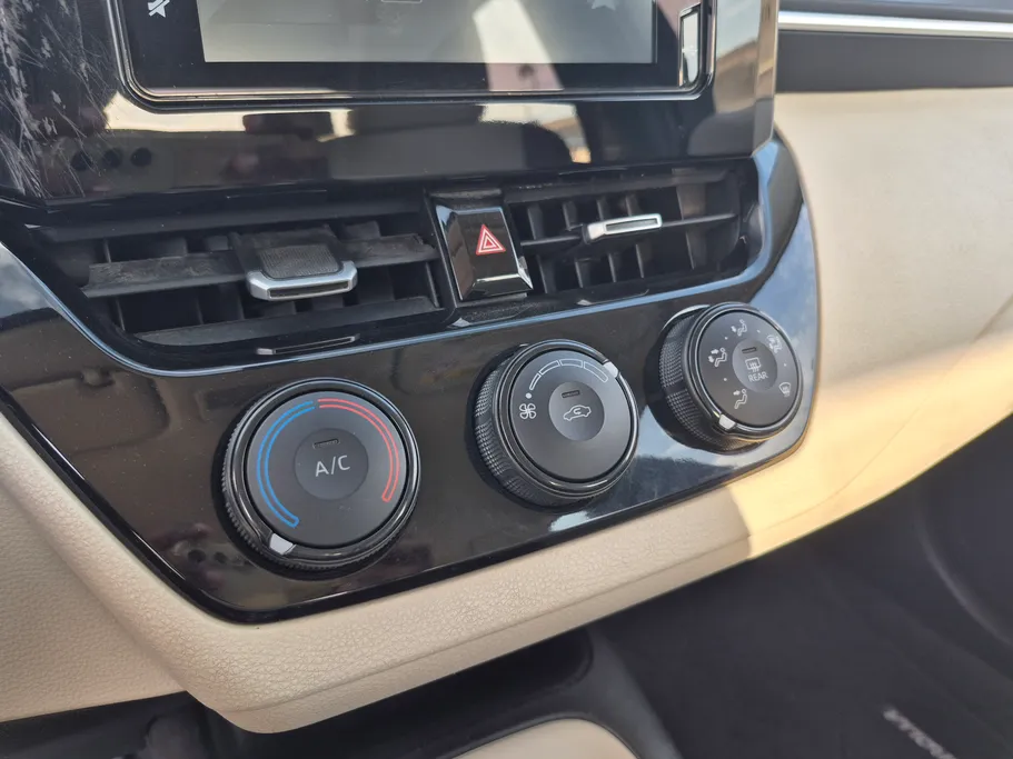 2024 Toyota Corolla XLI 