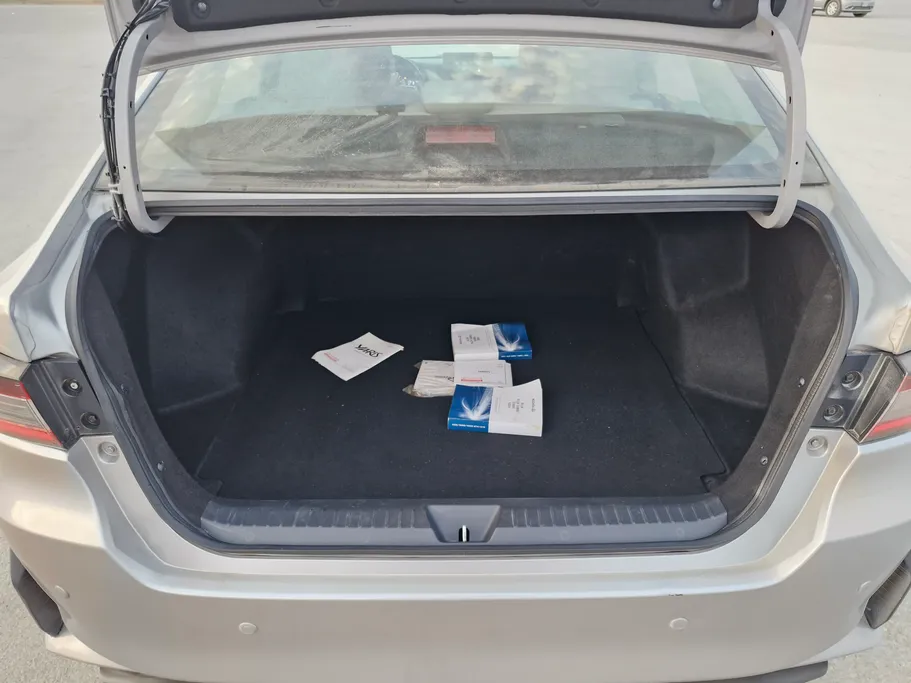 تويوتا يارس Y 2024 