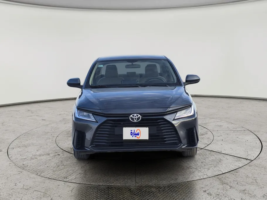 2023 Toyota Yaris  Y 