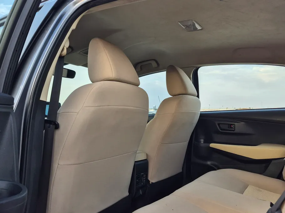 2023 Toyota Yaris  Y 