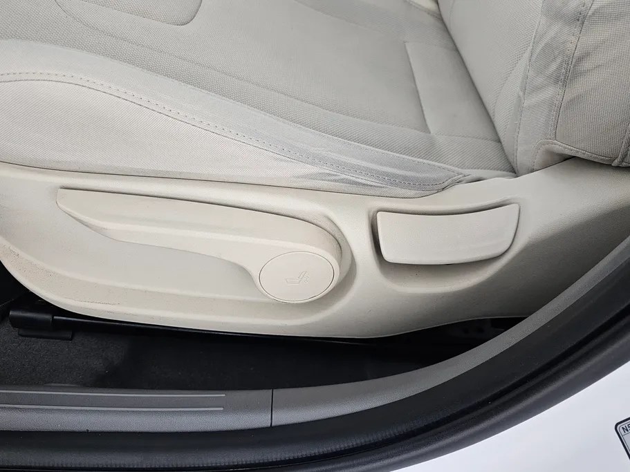 2021 Hyundai Elantra Fleet 