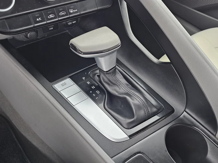 2021 Hyundai Elantra Fleet 