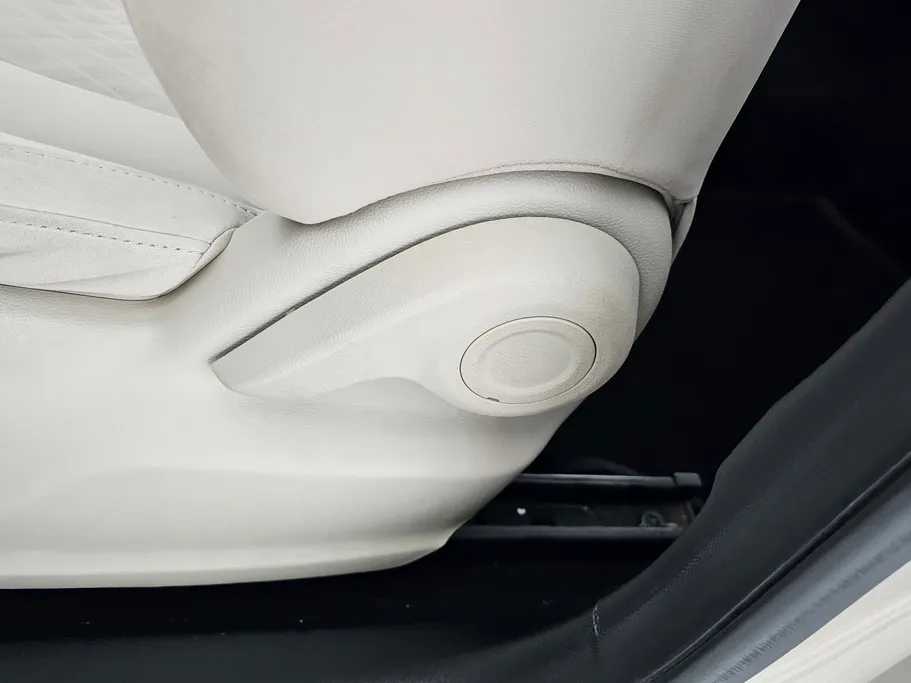 ام جي 5 STD 2022 