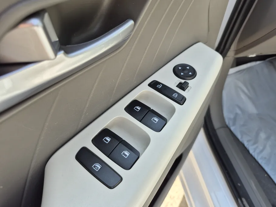 2024 Hyundai Accent Smart 