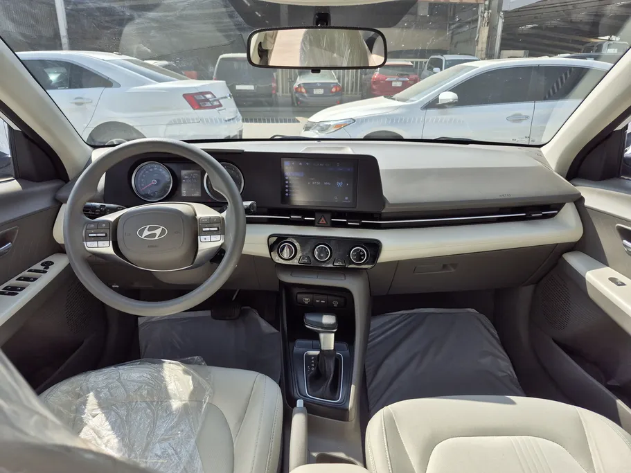 2024 Hyundai Accent Smart 