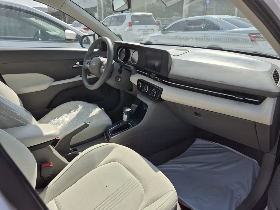 2024 Hyundai Accent Smart 