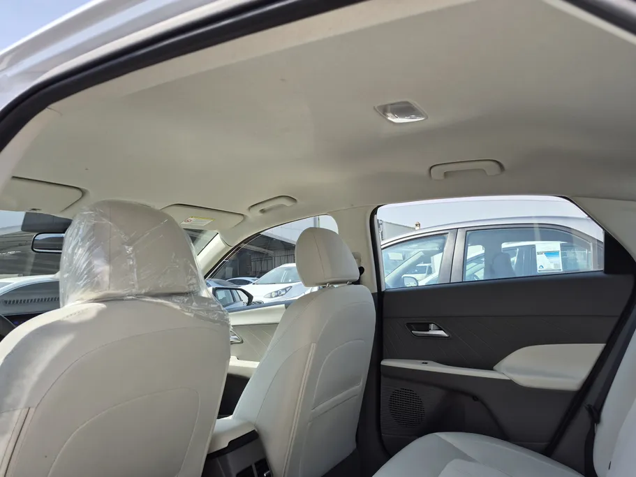 2024 Hyundai Accent Smart 