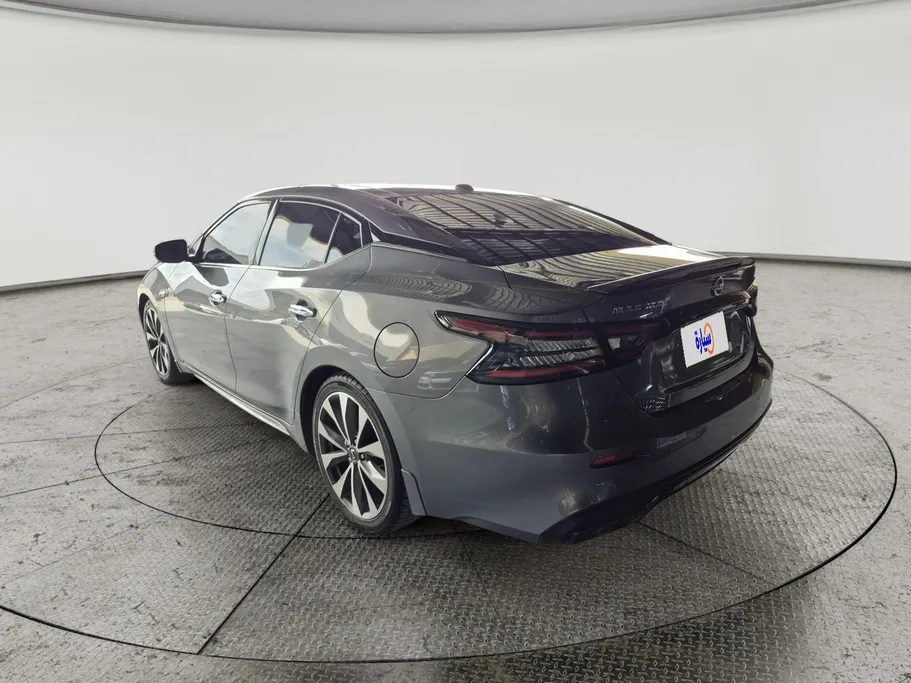 2022 Nissan Maxima SR 