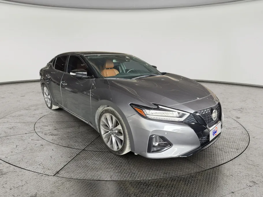 2022 Nissan Maxima SR 