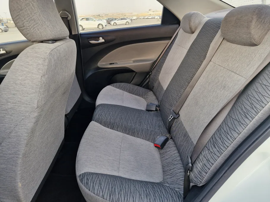 كيا بيجاس GL 2023 