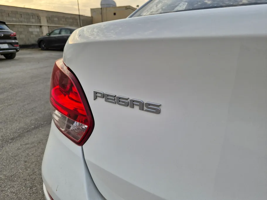 كيا بيجاس GL 2023 