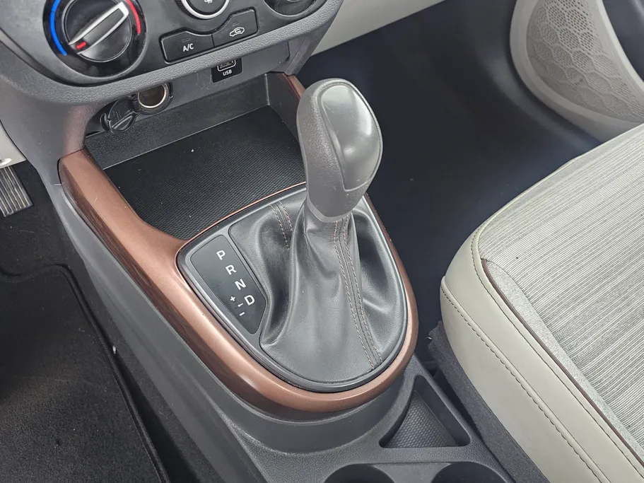 هيونداي Grand i10 فلييت 2023 