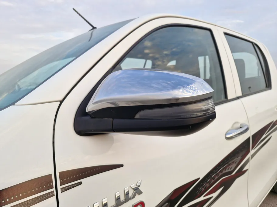 تويوتا هايلكس DC 4x4 Diesel 2022 