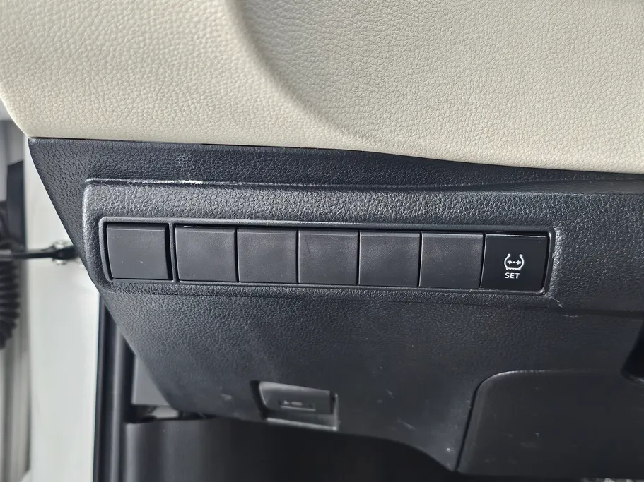 2022 Toyota Corolla XLI 