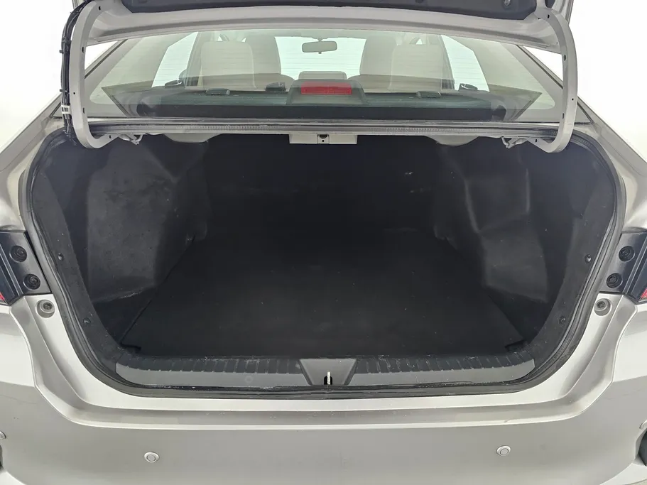 2023 Toyota Yaris  Y 