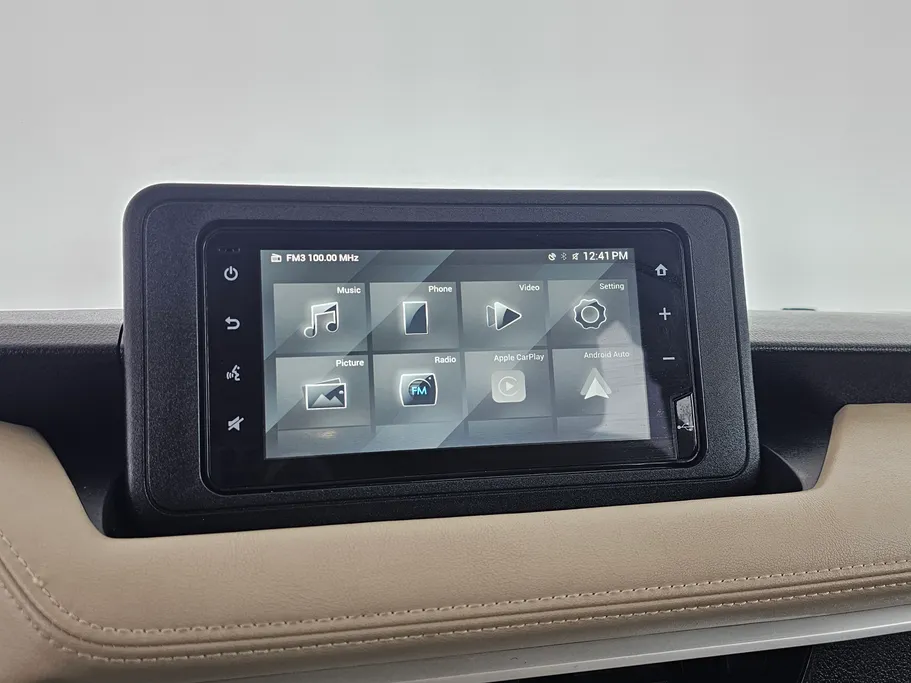 2023 Toyota Yaris  Y 