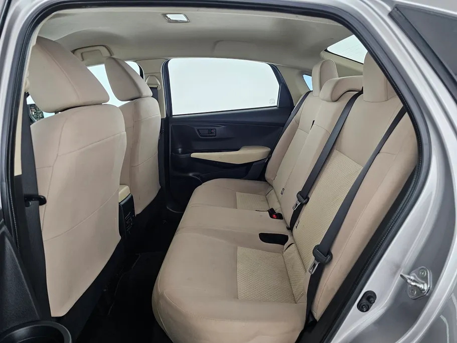 2023 Toyota Yaris  Y 