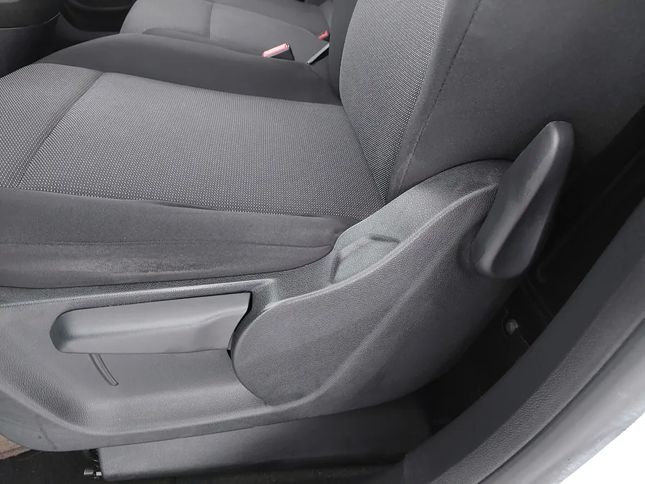 2022 Peugeot Partner Long van 