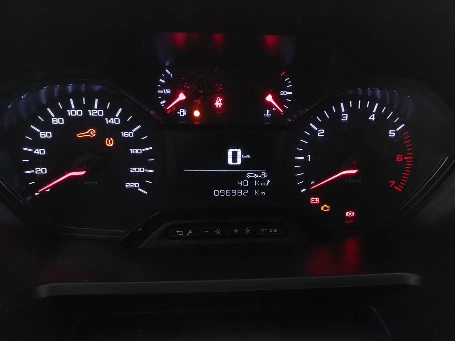 2022 Peugeot Partner Long van 