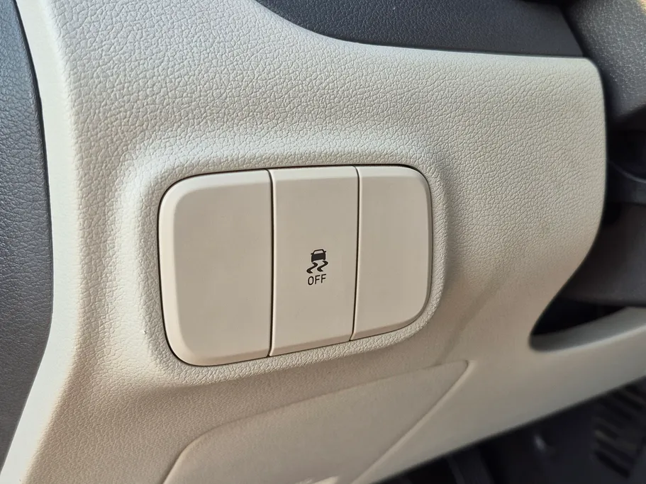 هيونداي Grand i10 فلييت 2024 