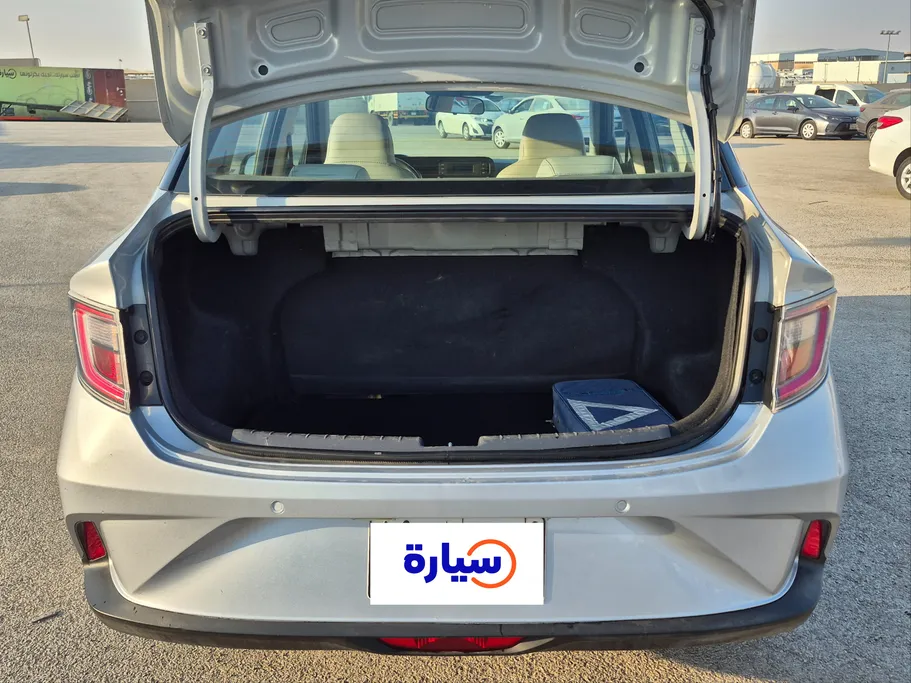 هيونداي Grand i10 فلييت 2024 