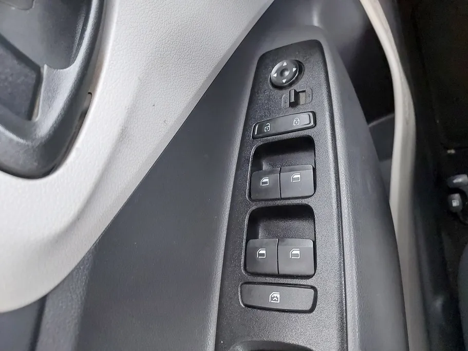 هيونداي Grand i10 فلييت 2023 