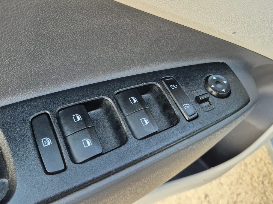 هيونداي Grand i10 فلييت 2024 