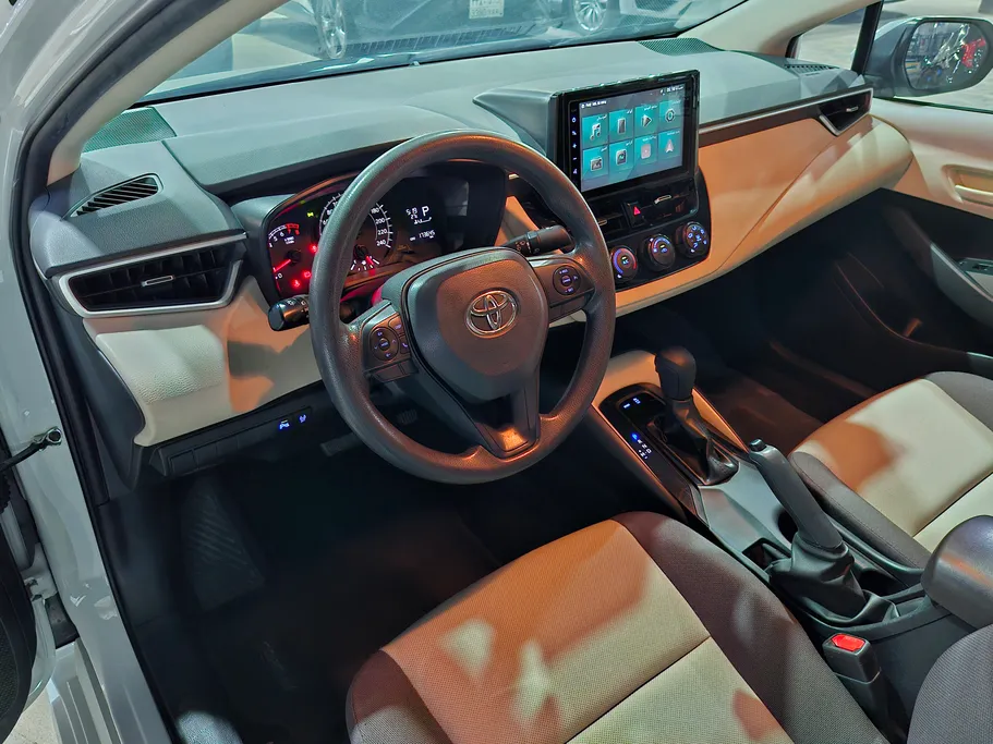 تويوتا كورولا XLI Executive Moonroof 2022 