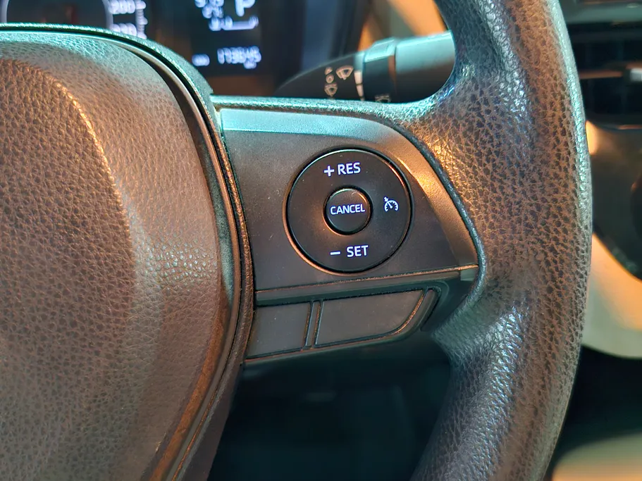 تويوتا كورولا XLI Executive Moonroof 2022 