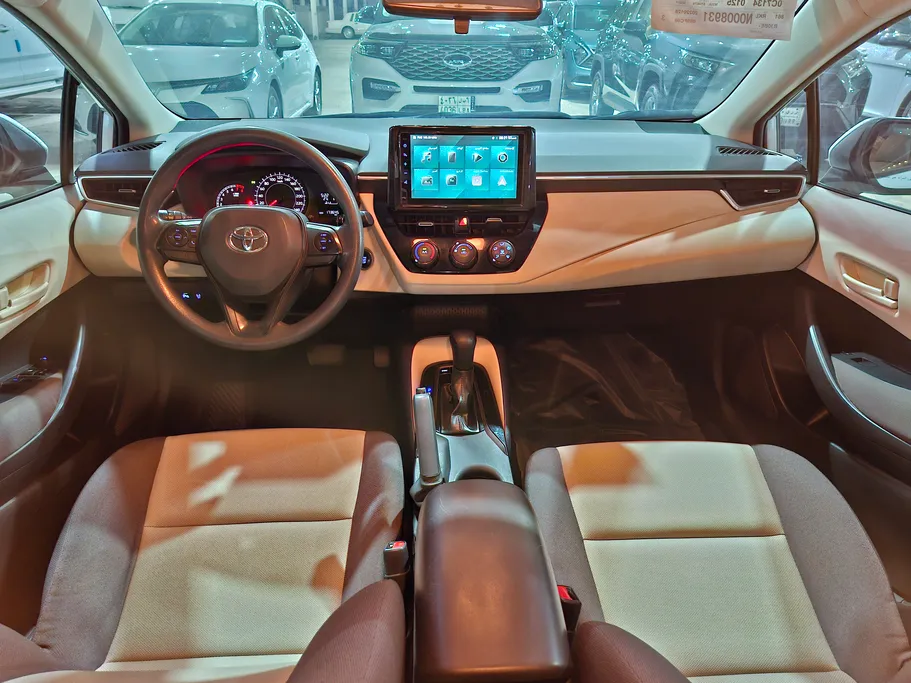 تويوتا كورولا XLI Executive Moonroof 2022 