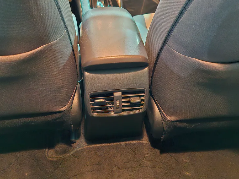 تويوتا كورولا XLI Executive Moonroof 2022 