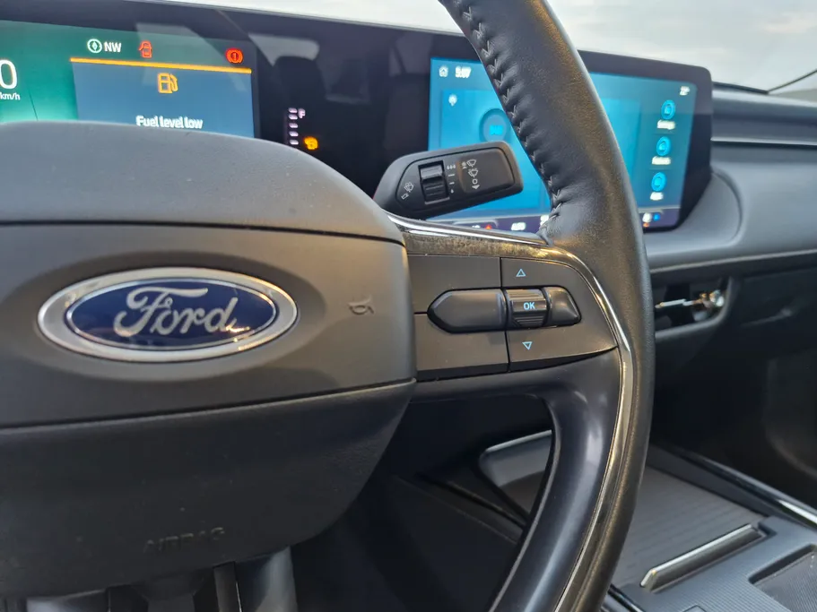 فورد تورس امبيانتي الإصدار الجديد 2023 