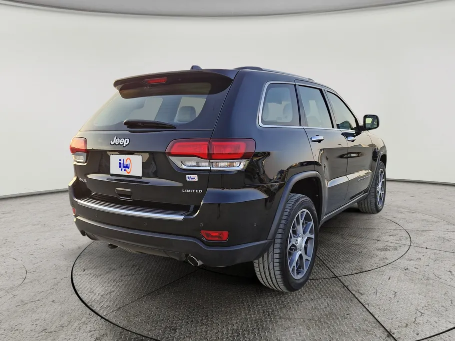 جيب جراند شيروكي ليمتد 2021 