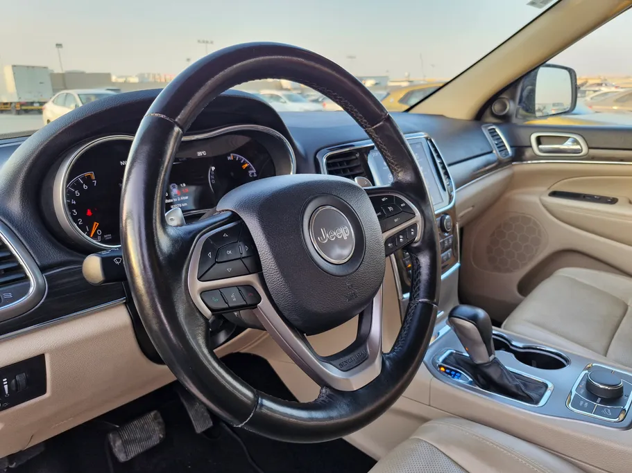 جيب جراند شيروكي ليمتد 2021 