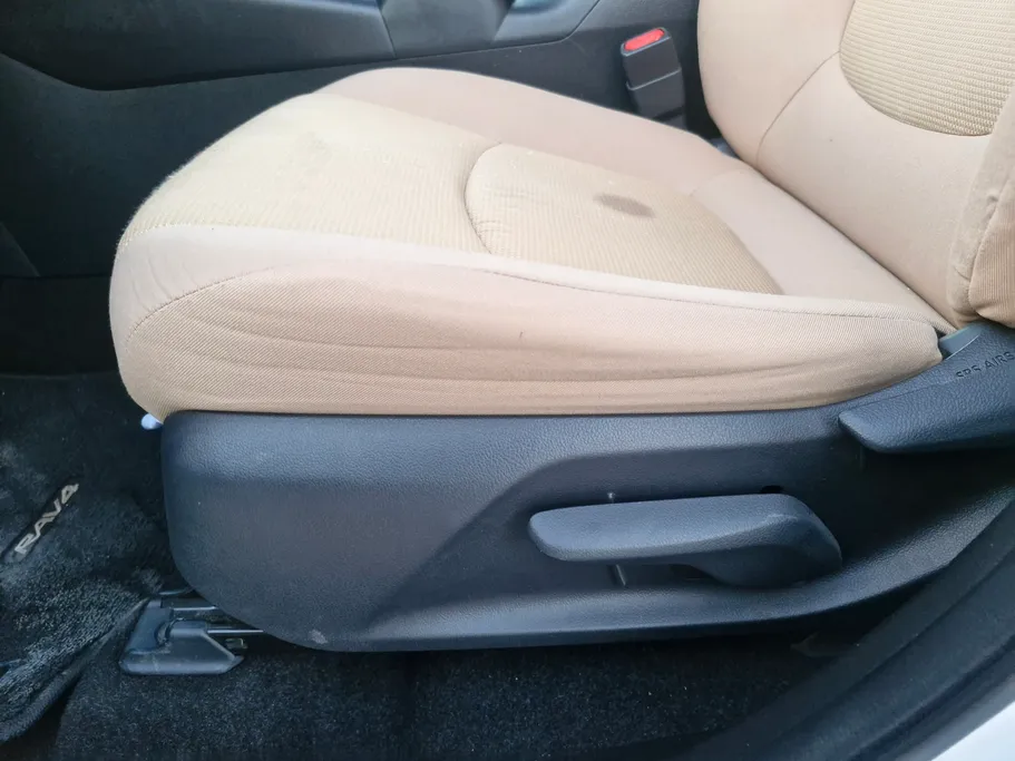 تويوتا راف فور LE 2021 