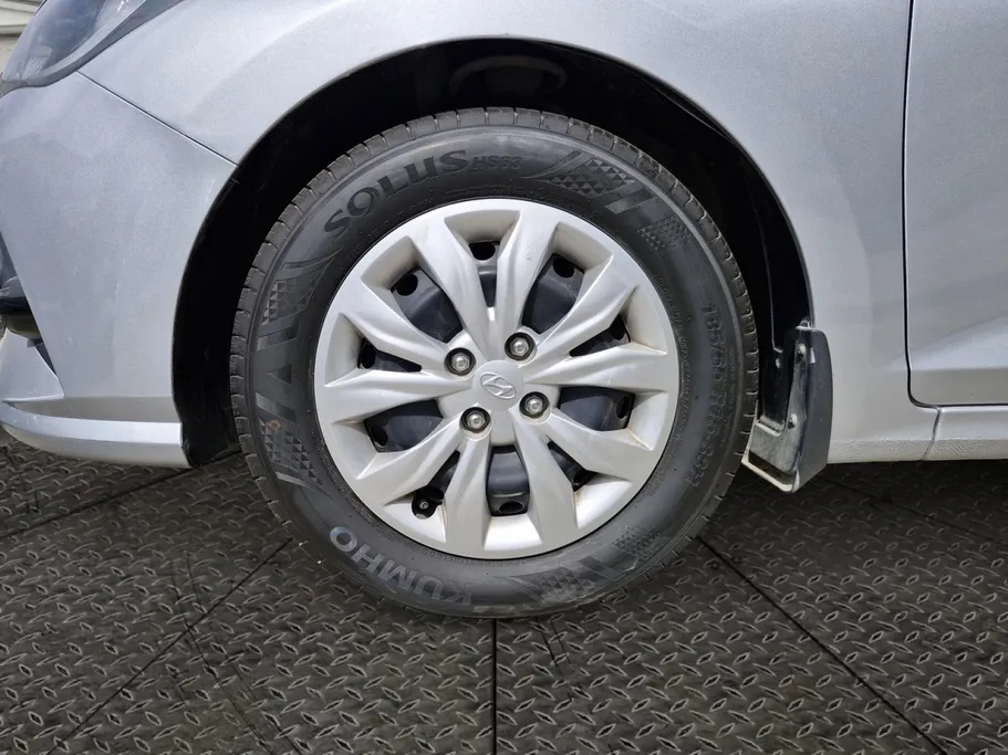 2023 Hyundai Accent Smart 