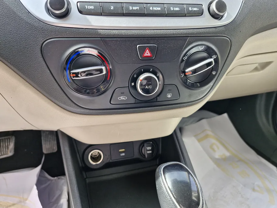 2023 Hyundai Accent Smart 