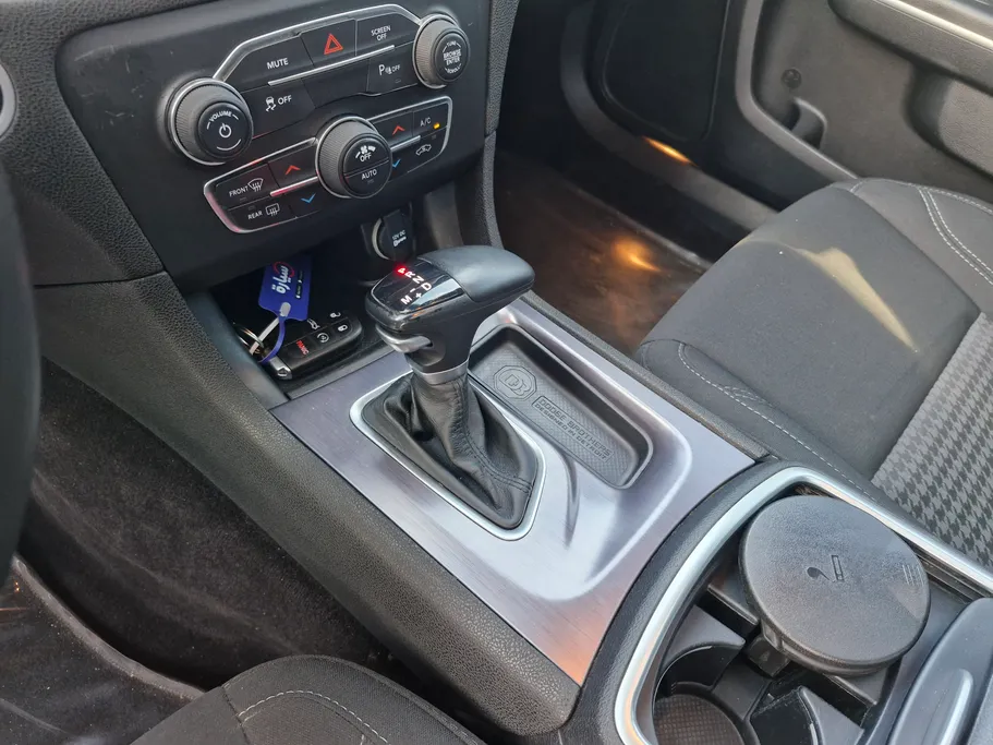 دودج تشارجر SXT 2018 