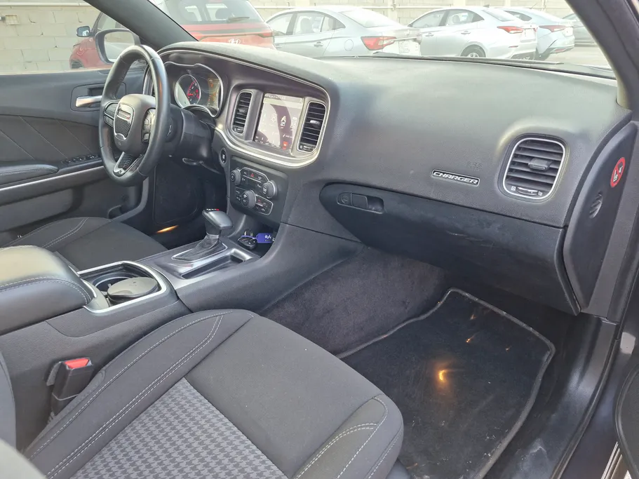 دودج تشارجر SXT 2018 