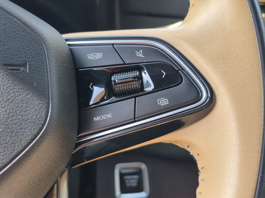 2024 Geely Okavango GF 