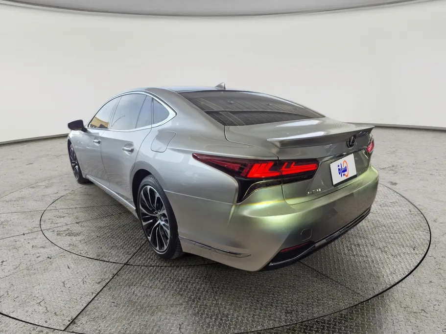 لكزس LS 500 BH Hybrid 2023 