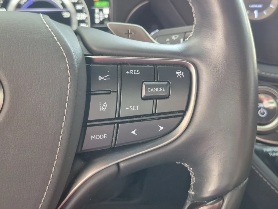 لكزس LS 500 BH Hybrid 2023 