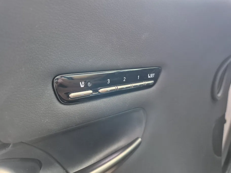 لكزس LS 500 BH Hybrid 2023 