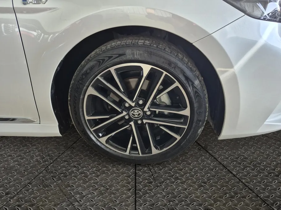 2025 Toyota Camry  LE HEV 