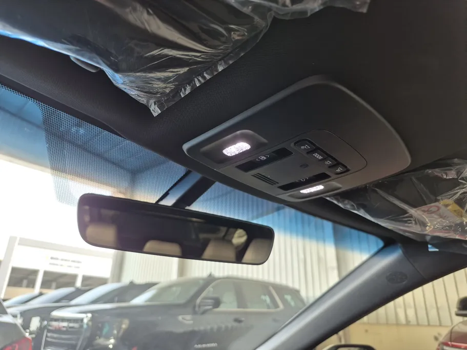 2025 Toyota Camry  LE HEV 